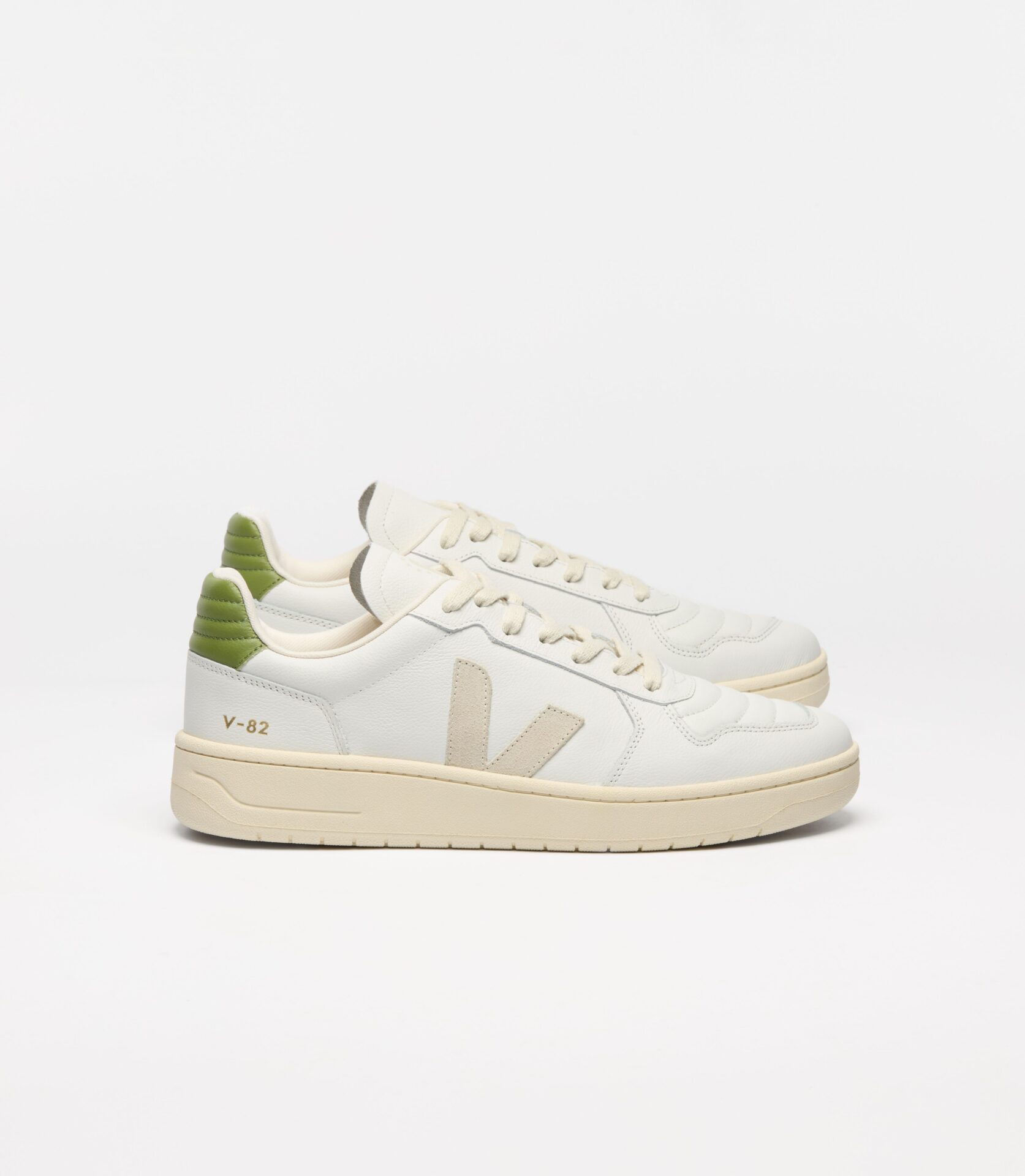 V-82 LEATHER WHITE-PIERRE