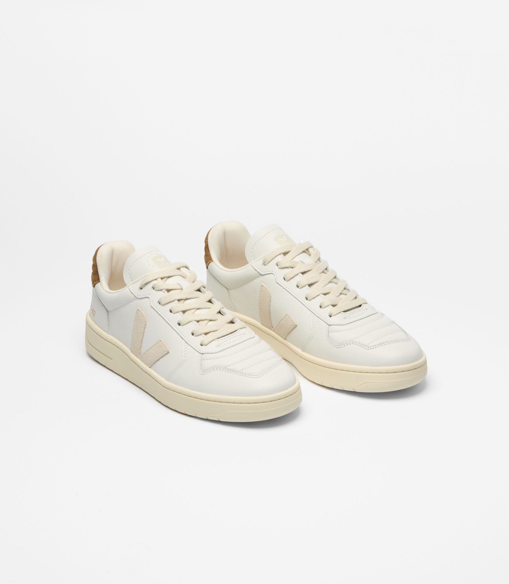 V-82 II LEATHER