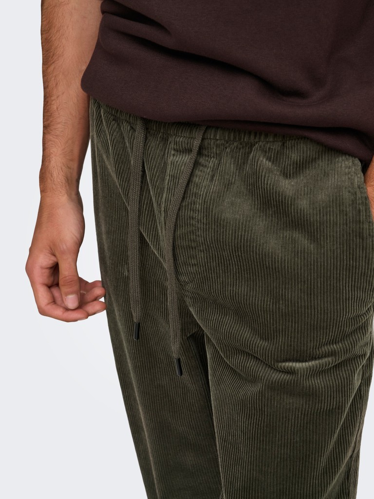 22029790 Linus Corduroy Beluga